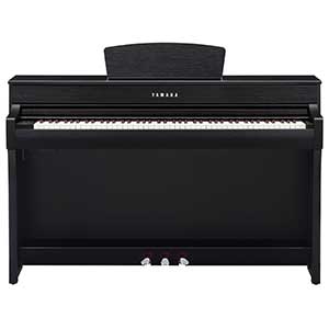 Yamaha CLP735 Digital Piano in Black