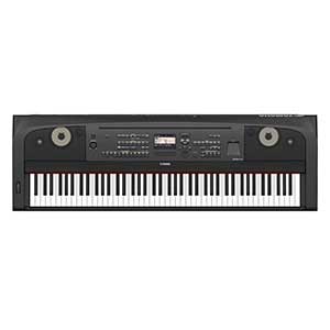 Yamaha DGX670 Digital Piano in Black  title=