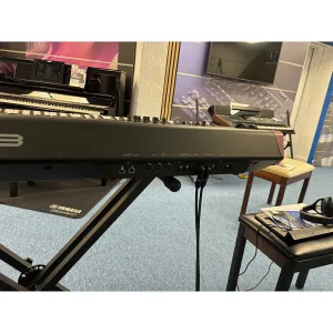 Thumbnail 6 of Yamaha Pre-Owned MOXF8