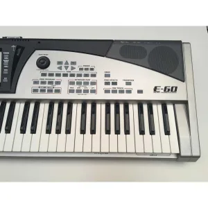 Thumbnail 4 of Roland E60 Arranger Keyboard