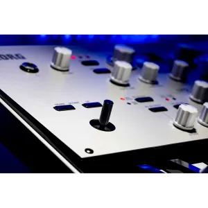Thumbnail 7 of Korg KingKorg Neo