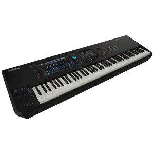 Thumbnail 4 of Yamaha Montage M8x Synthesizer Keyboard