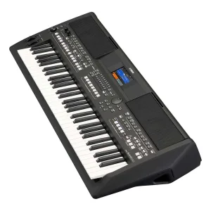 Thumbnail 3 of Yamaha PSRSX600 Arranger Keyboard