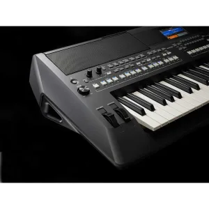 Thumbnail 7 of Yamaha PSRSX600 Arranger Keyboard