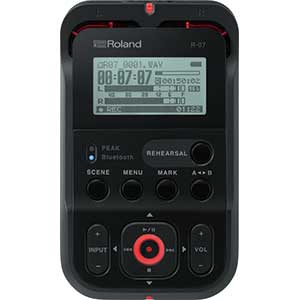Roland R07 High Resolution Portable Recorder in Black  title=