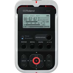 Roland R07 High Resolution Portable Recorder in White  title=
