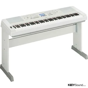 Thumbnail 4 of Yamaha DGX650 Digital Piano